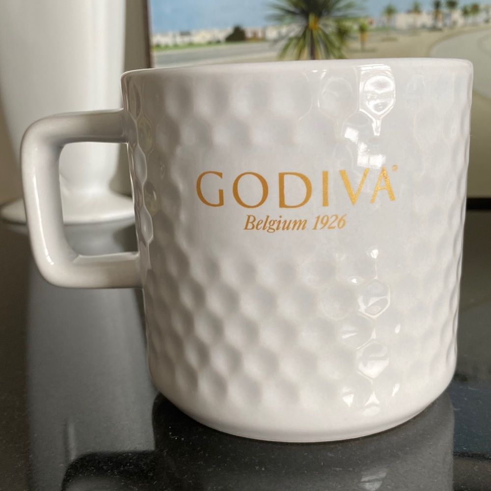 Large Godiva mug